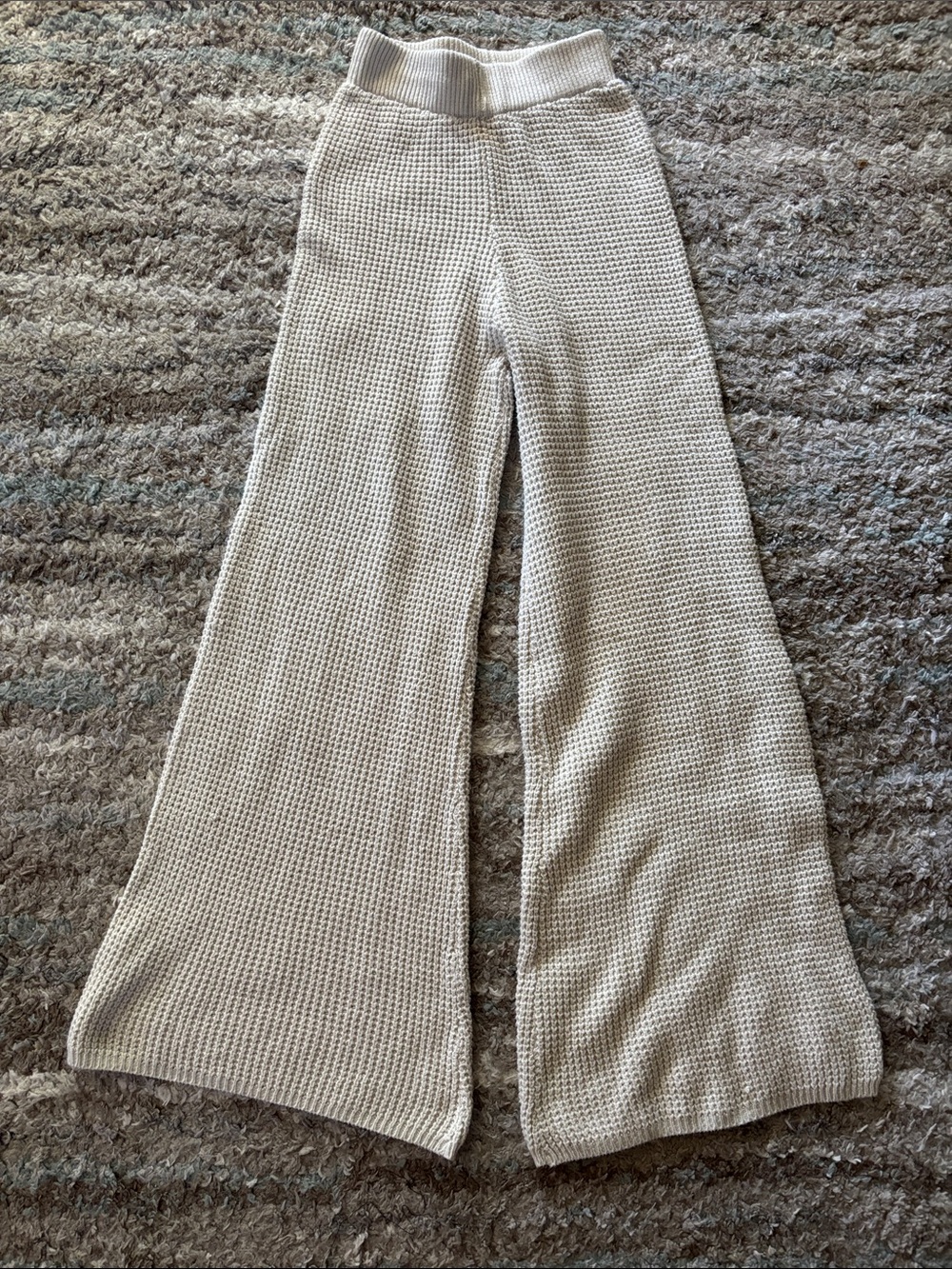 Cream Knit bell bottom knit pants